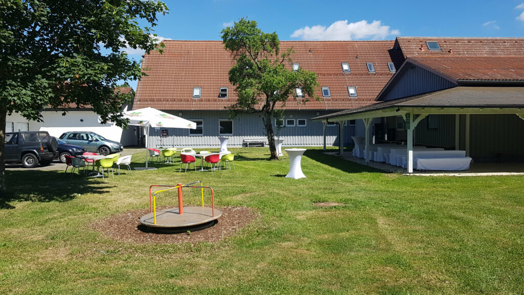 Pergola Bierbänke mit Husse